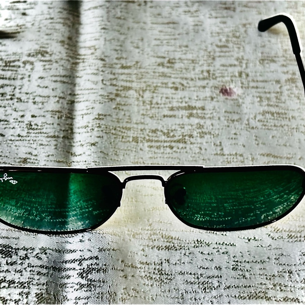 Aviator Sunglasses with Green Lenses